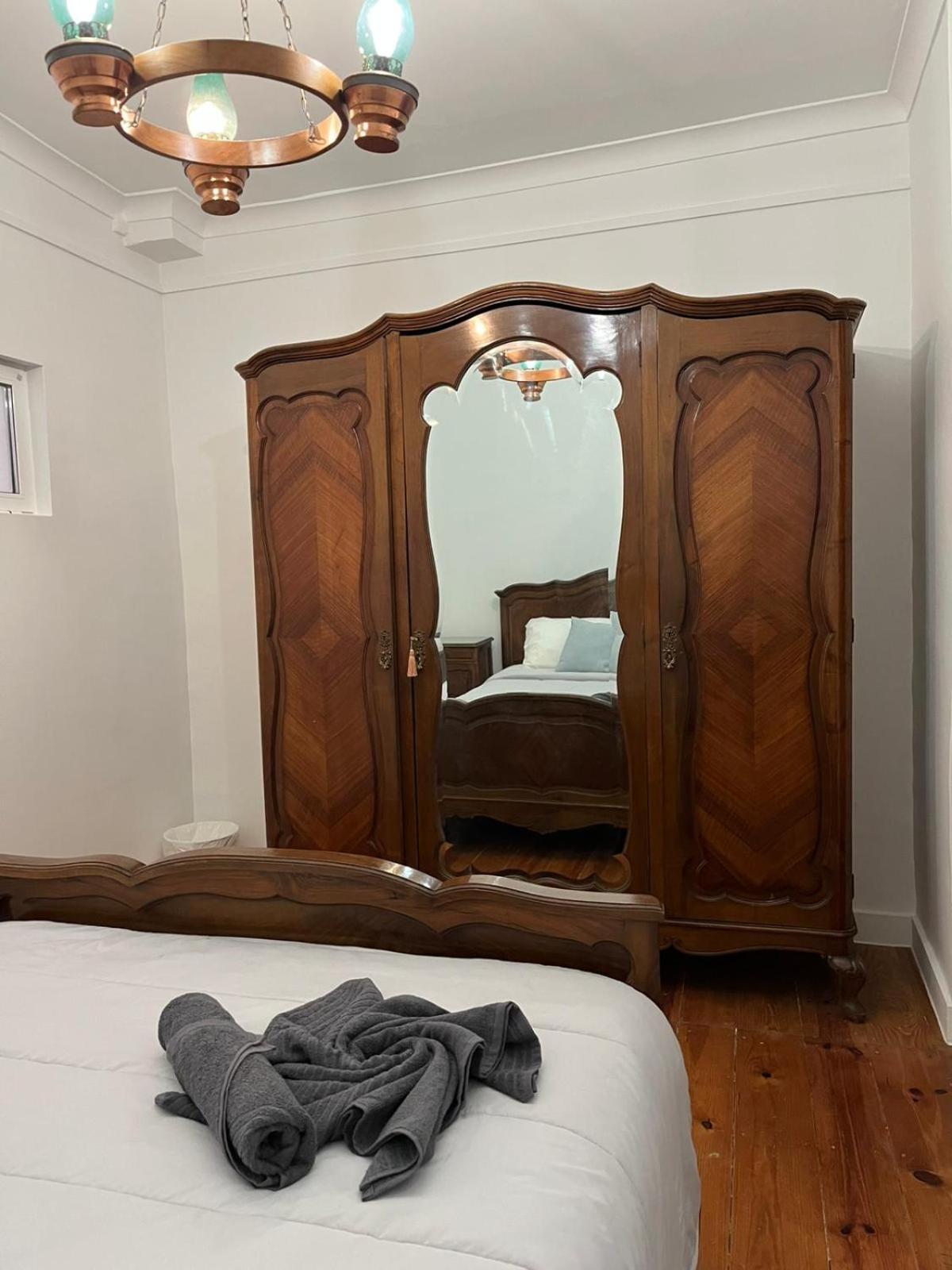 Lisboa Principe Real Home - Casa De Hospedes Rum bild