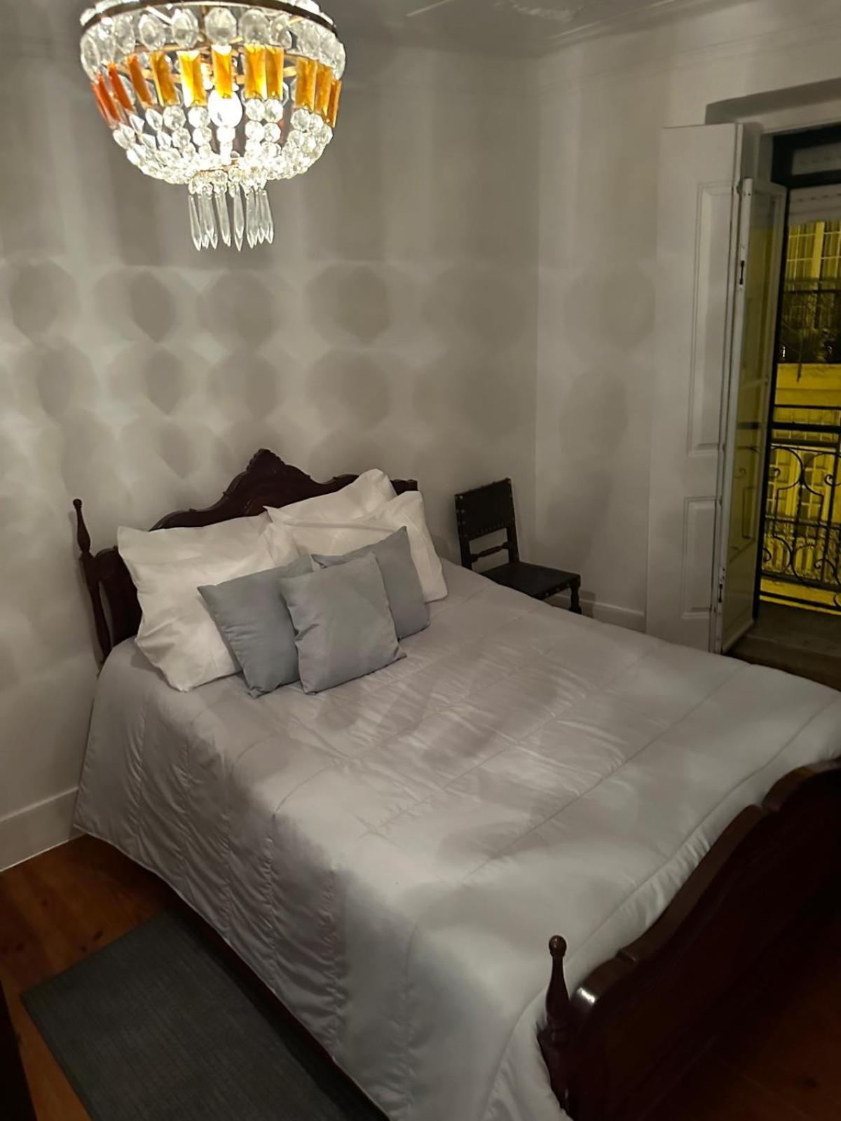 Lisboa Principe Real Home - Casa De Hospedes Rum bild